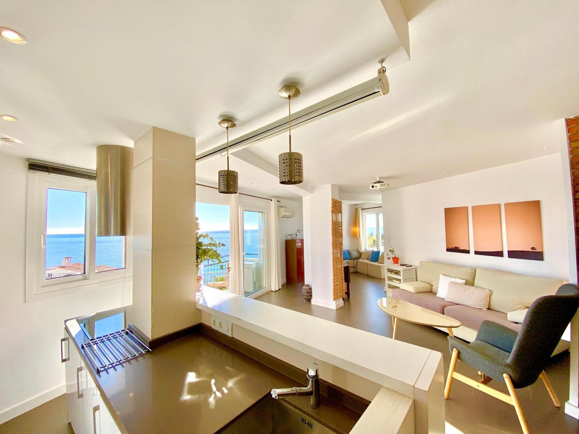 Modern Apartment Stunning Sea Views And Pool Nerja Esterno foto